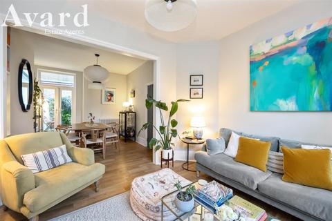 3 bedroom end of terrace house for sale, Newport Street, Brighton BN2