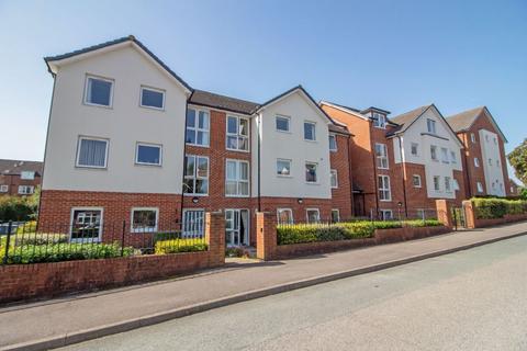 2 bedroom flat for sale, Victory Court, Waterlooville, PO7 7FB