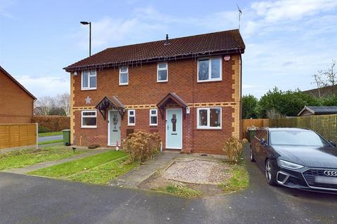 3 bedroom semi-detached house for sale, Stanbury Mews, Hucclecote, Gloucester