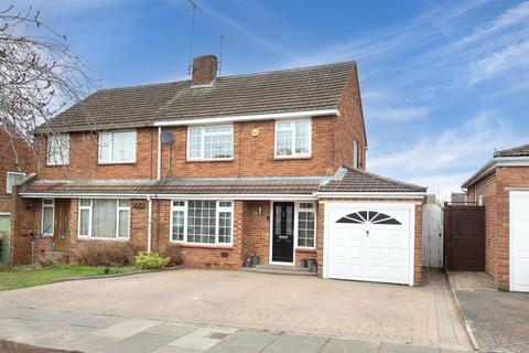 3 bedroom semi-detached house for sale, Markham Crescent, Dunstable