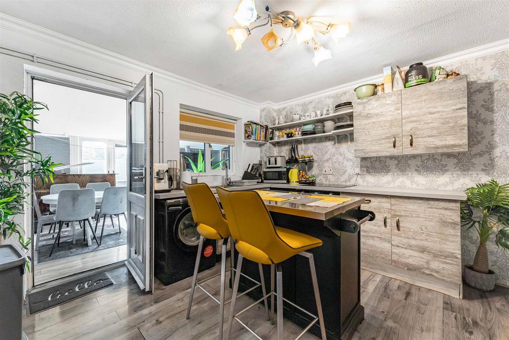 Refitted Kitchen / Dining Room