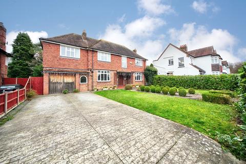 5 bedroom detached house for sale, Ludlow Avenue, Luton, Bedfordshire, LU1