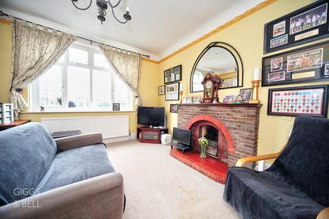 5 bedroom detached house for sale, Ludlow Avenue, Luton, Bedfordshire, LU1