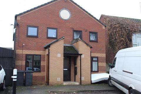 1 bedroom flat to rent, Moor Street, Gloucester