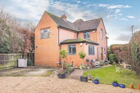 4 bedroom detached house for sale, Pink Lane, Slough SL1