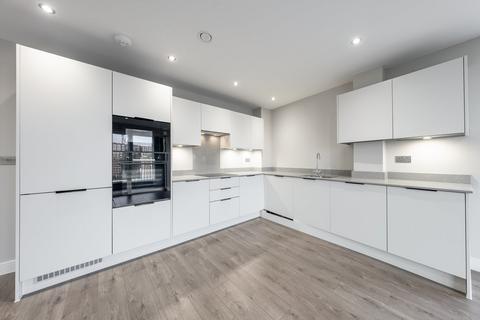 3 bedroom apartment for sale, Station Road, Watford, WD17