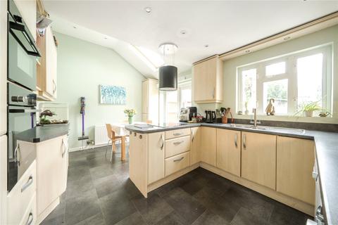 4 bedroom link detached house for sale, Alterton Close, Goldsworth Park, Woking, Surrey, GU21