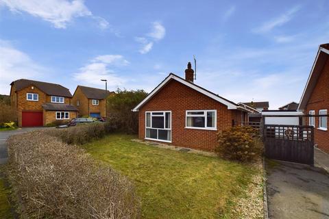 2 bedroom detached bungalow for sale, Sandycroft Road, Churchdown, Gloucester