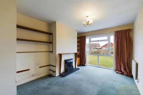 2 bedroom detached bungalow for sale, Sandycroft Road, Churchdown, Gloucester