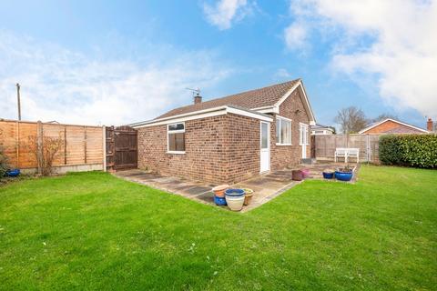 2 bedroom detached bungalow for sale, Farndale Crescent, Grantham NG31