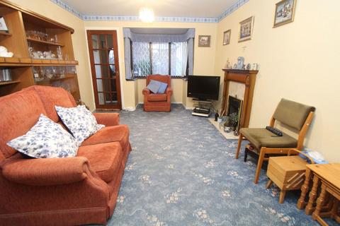 2 bedroom ground floor flat for sale, Woodcombe Close, Brierley Hill DY5