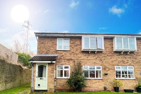 2 bedroom maisonette for sale, Roach Close, Brierley Hill DY5