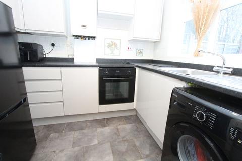 2 bedroom maisonette for sale, Roach Close, Brierley Hill DY5