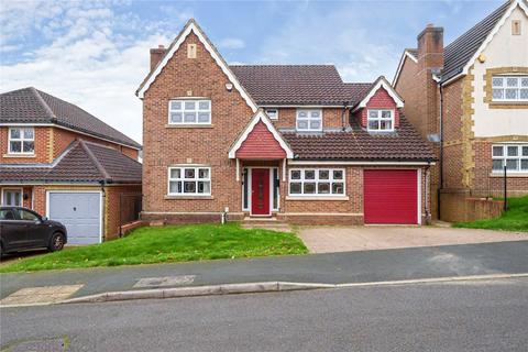 5 bedroom detached house for sale, Strathcona Gardens, Knaphill, Woking, Surrey, GU21