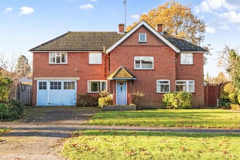 4 bedroom detached house for sale, West Farm Avenue, Ashtead KT21