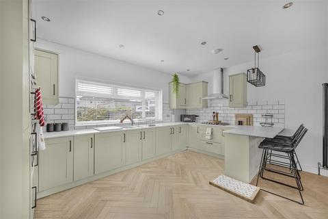 3 Underwood Road, Cadoxton, Neath, SA10 8BU