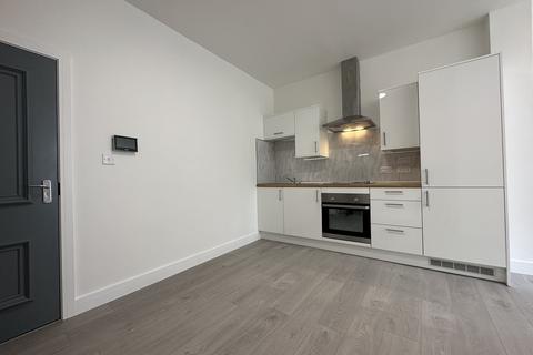 1 bedroom flat to rent, Southport PR8