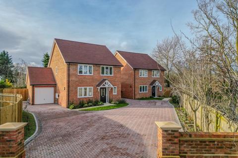 4 bedroom detached house for sale, Teapot Lane, Aylesford