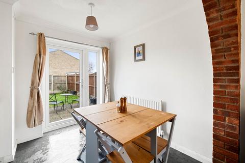 2 bedroom end of terrace house for sale, Farncombe Way, Whitfield, Dover, CT16