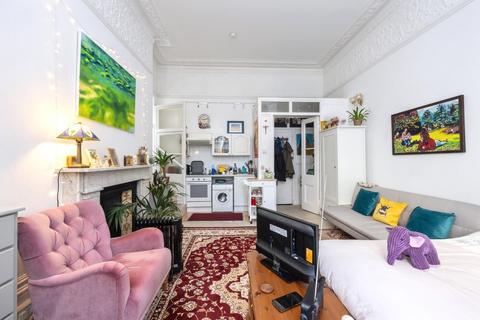 Studio for sale, Clarendon Terrace, Brighton