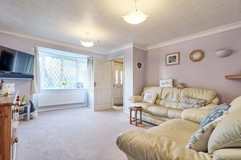 4 bedroom detached house for sale, Lapwing Drive, Maldon CM9