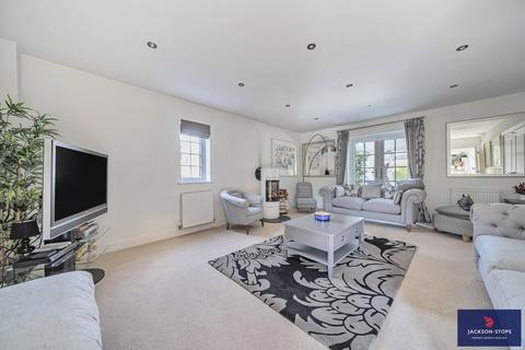 5 bedroom detached house for sale, Devereux Court, Glebe Farm, Milton Keynes, Buckinghamshire, MK17