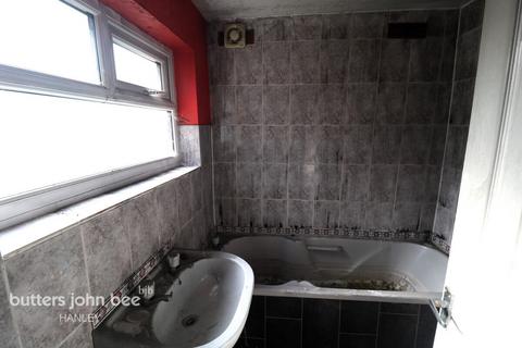 2 bedroom terraced house for sale, Nash Peake Street, Stoke-On-Trent ST6 5BT