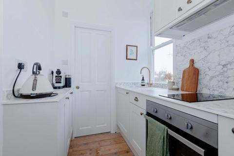 Flat 3, 7 Addison Road, Hove, BN3 1TN