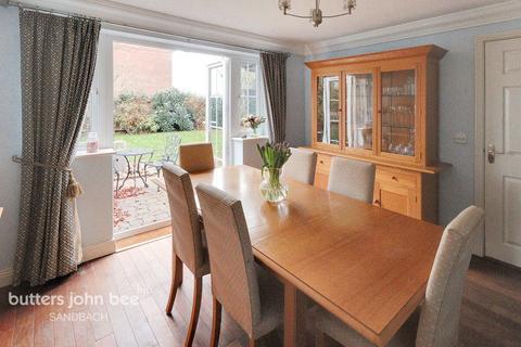 5 bedroom detached house for sale, Emerald Drive, Sandbach