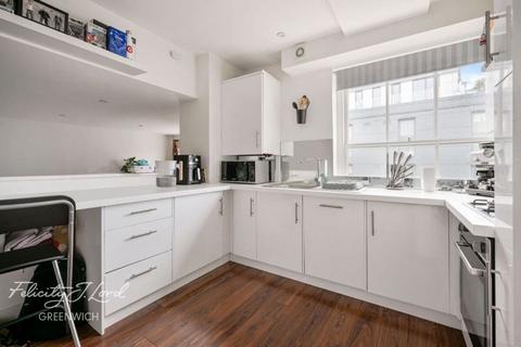 1 bedroom apartment for sale, Amazon House, Tyler Street, London, SE10