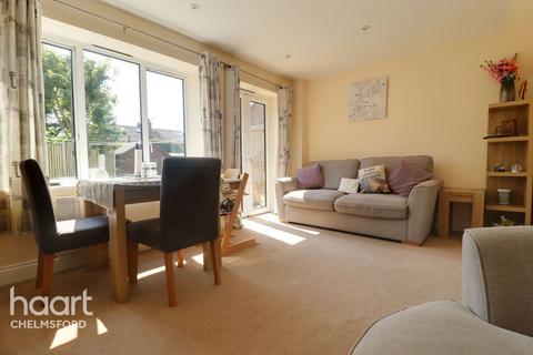 2 bedroom terraced house for sale, Hardy Close, Chelmsford