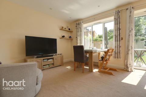 2 bedroom terraced house for sale, Hardy Close, Chelmsford