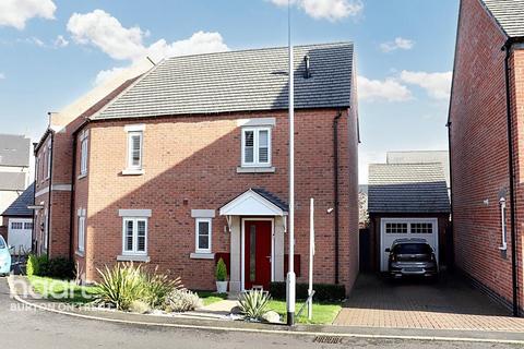 3 bedroom semi-detached house for sale, Lavender Way, Burton-On-Trent