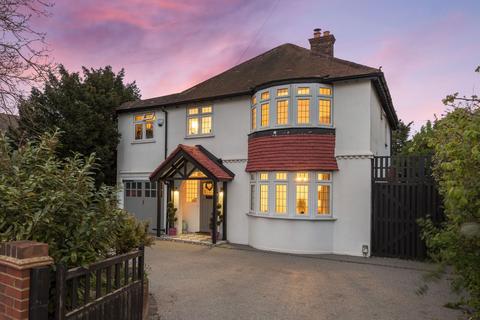 4 bedroom detached house for sale, Woodcote Road, Purley CR8