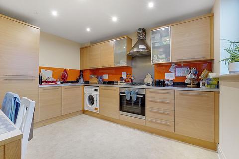 2 bedroom apartment for sale, Clifford Way, Maidstone, ME16