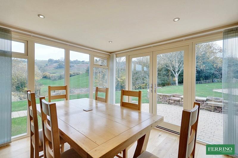 Open Plan Living /Dining Area