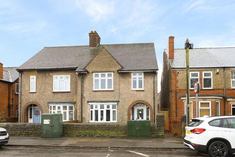 3 bedroom semi-detached house for sale, Hasland Road, Chesterfield S41