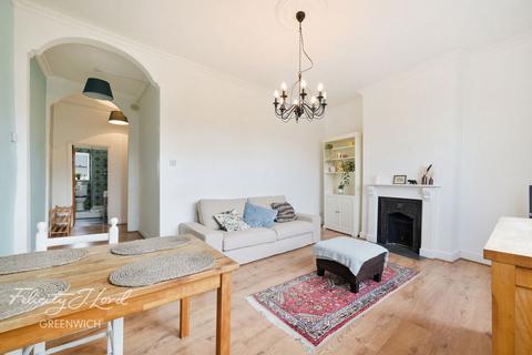 1 bedroom flat for sale, Greenwich South Street, London, SE10 8NT