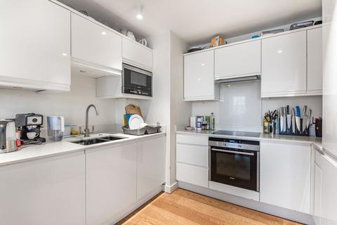 2 bedroom flat to rent, Mansion House, Kennington Park Road, SE11