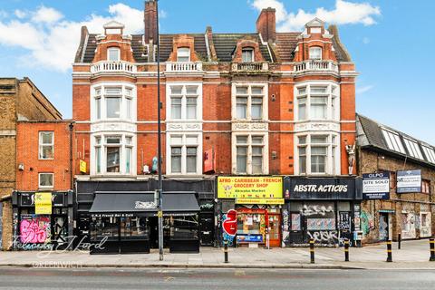 1 bedroom flat for sale, Deptford Broadway, London, SE8 4PH