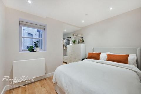 1 bedroom flat for sale, Deptford Broadway, London, SE8 4PH