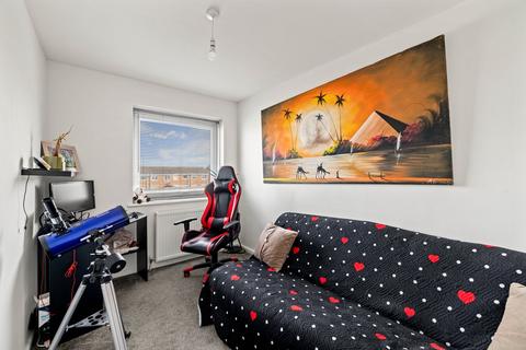 94 Cranleigh Drive, Whitfield, Dover, CT16 3NW