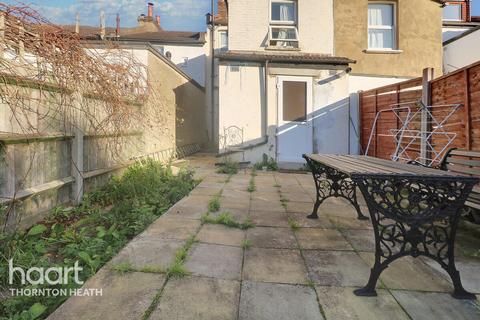 3 bedroom terraced house for sale, Bensham Grove, Thornton Heath