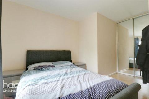 2 bedroom detached house for sale, Chelmer Road, Chelmsford