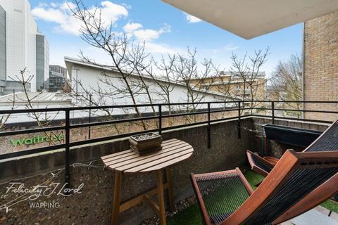 1 bedroom flat for sale, Nightingale House, Thomas More Street, London, E1W