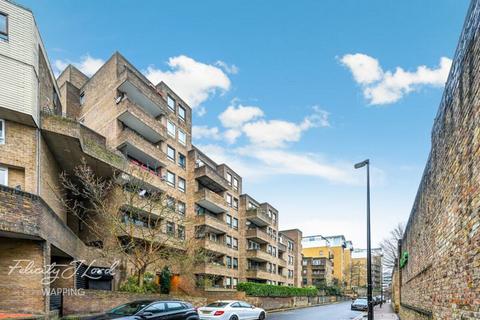 1 bedroom flat for sale, Nightingale House, Thomas More Street, London, E1W