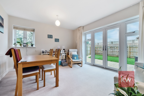 2 bedroom end of terrace house for sale, Chiltern Gardens, Reading, Oxfordshire