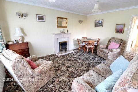 2 bedroom detached bungalow for sale, Troutdale Close, Stoke-on-Trent