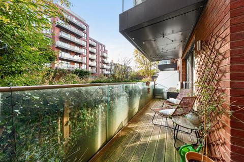 Apartment 7, 2 Gaumont Place, London, SW2 4FY