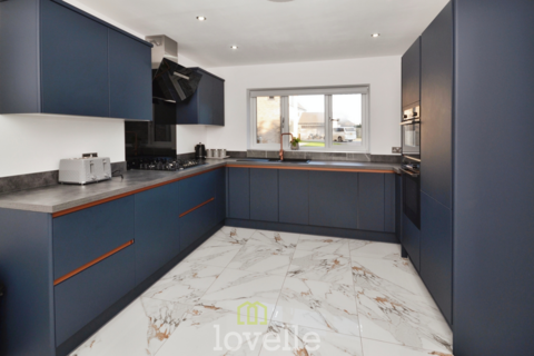 undefined, Poplars Close, New Waltham DN36